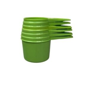 Vintage Pyrex set Green Measuring Cups Set